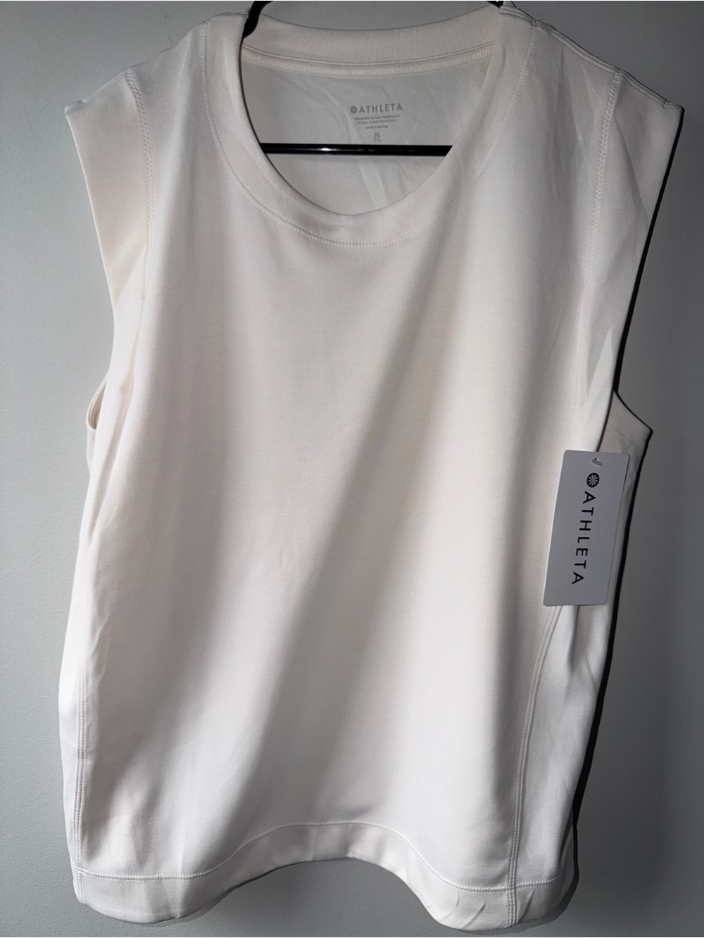 Athleta Women's Seasoft Tank Top sweatshirt